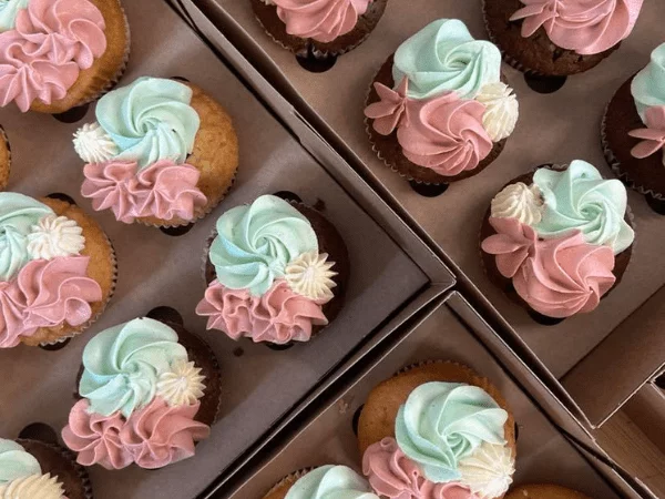 Featured image for “Gender Reveal cupcakes”